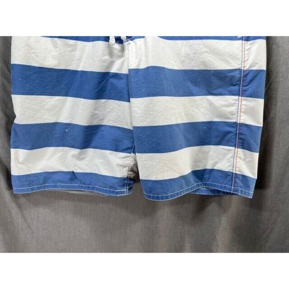 Old Navy Swim Shorts Mens Extra Large White Blue Striped Chino Outdoors Men. - Picture 3 of 9